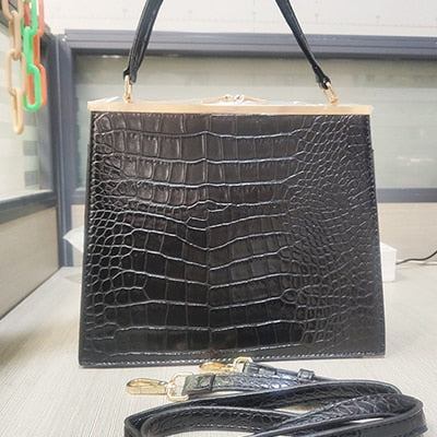 Crocodile Pattern Clip Women Shoulder Bag