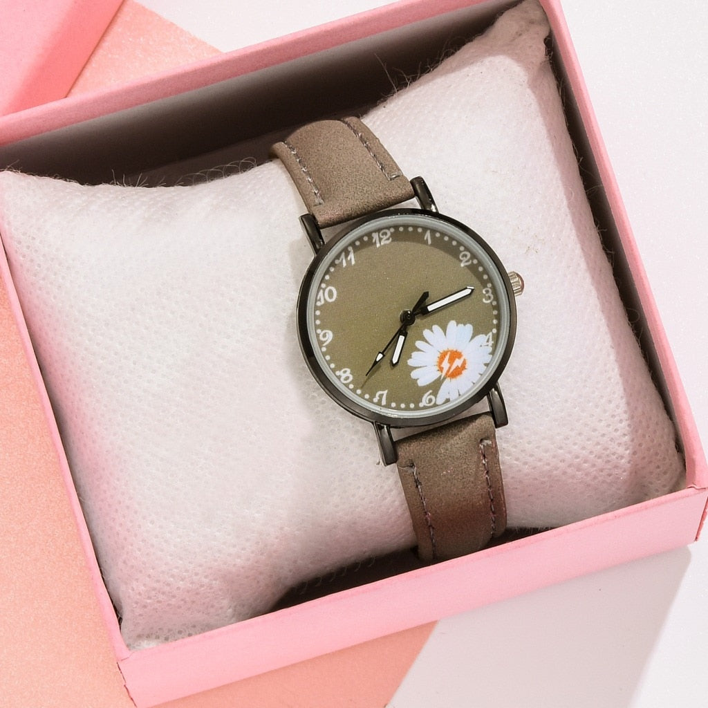 Hot Sales Dress Woman Watch Daisy Flowers