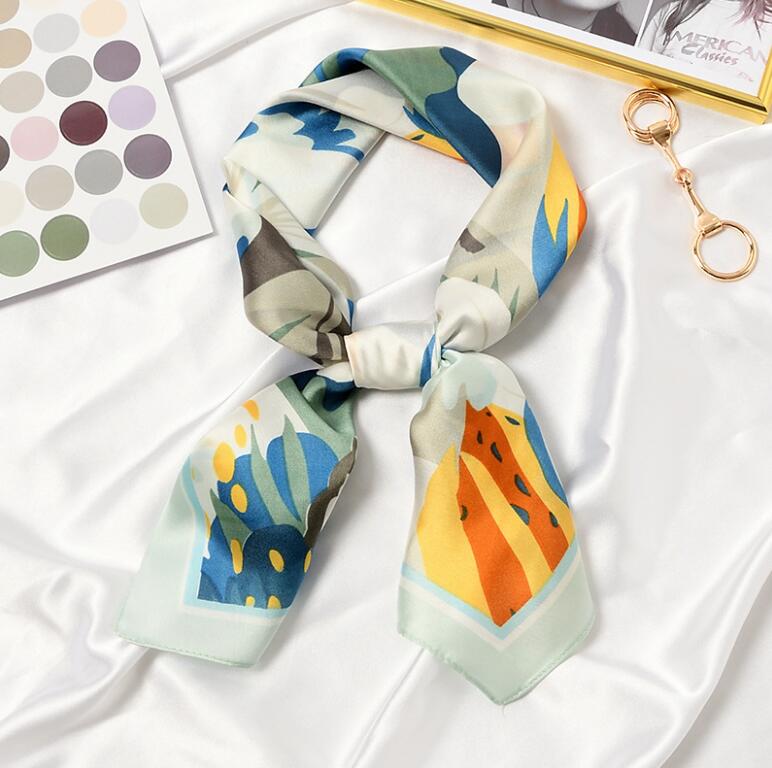 Blooming Flowers Print Square Scarf Women Neckerchief