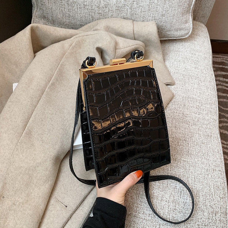 Crocodile Pattern Clip Women Shoulder Bag